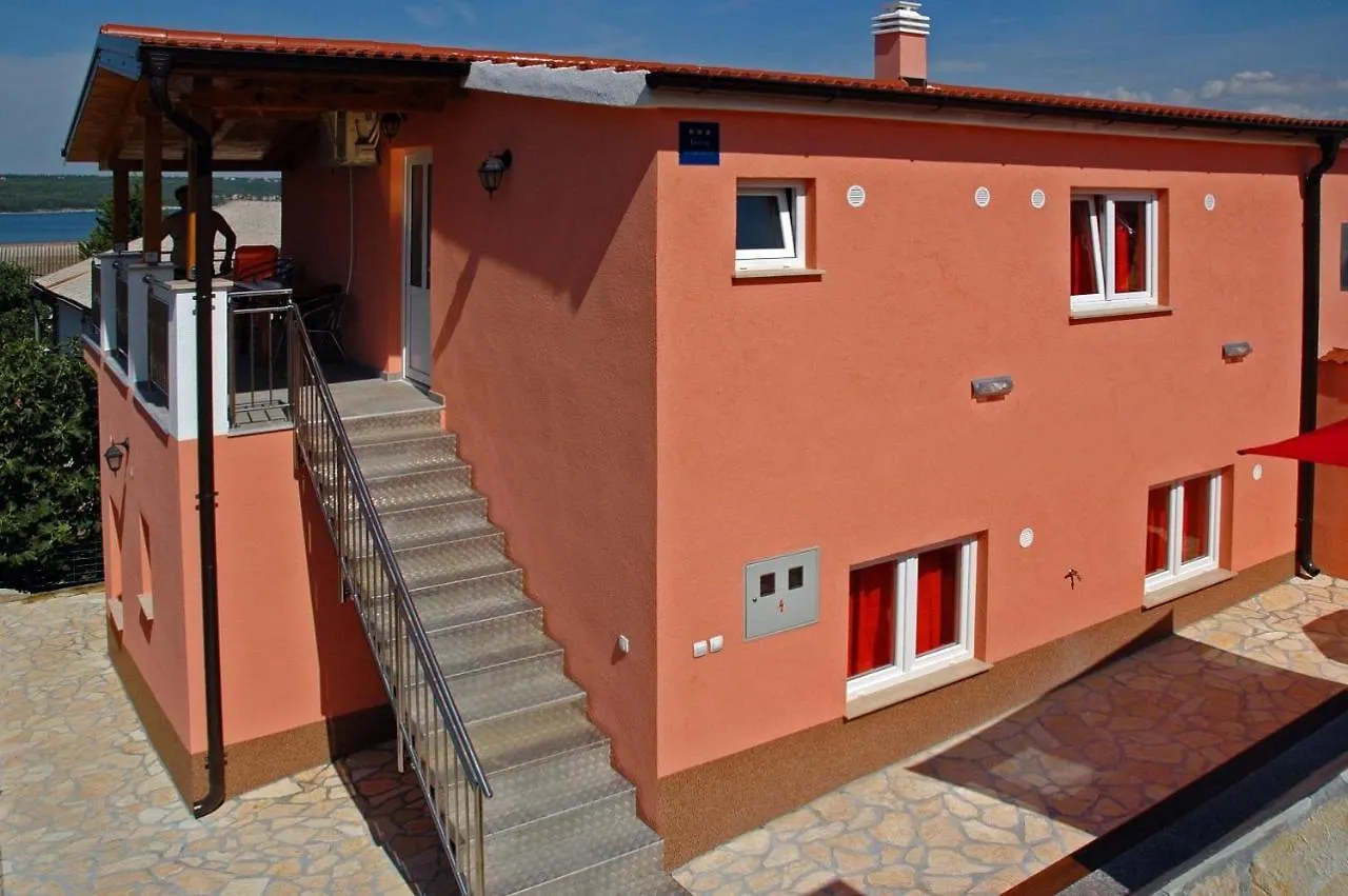 Apartments With A Parking Space Gornji Karin, Novigrad - 18387 0*,